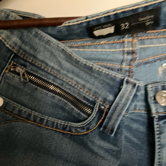 NWOT Levis Demi Curve - Picture 5 of 9